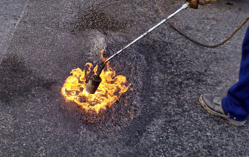 Bapton flat roofing repairs